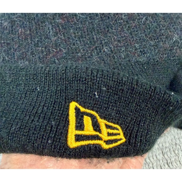 Pittsburgh Steelers NFL Knit Beanie Black - Picture 3 of 5